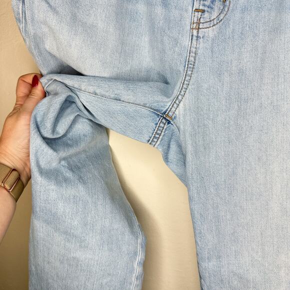 Madewell The Curvy Perfect Vintage Fitzgerald Light Wash Denim High Rise Jeans - Picture 11 of 16